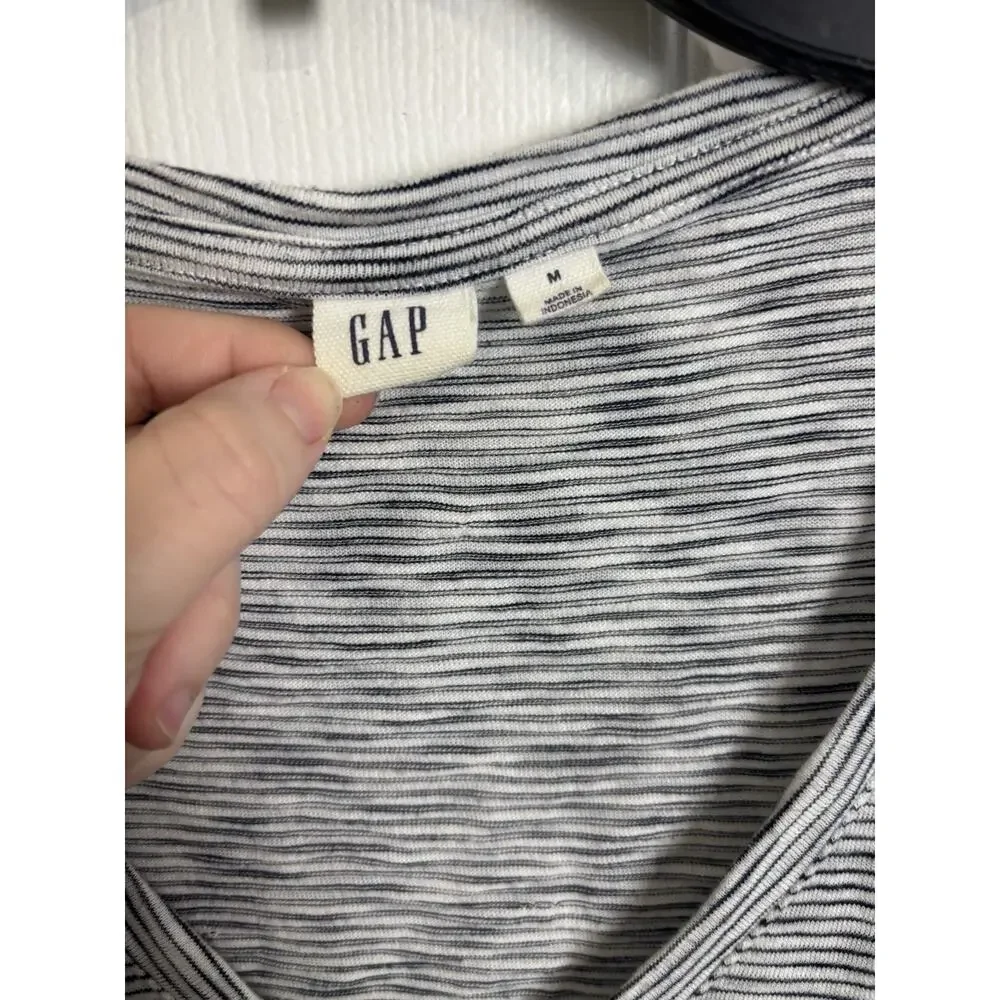 Gap Navy White Striped V-Neck T-Shirt Dress M Nautical Beach Vacation Coastal